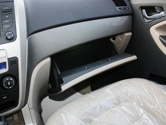 2012款 2.4 自动 行政版 5座