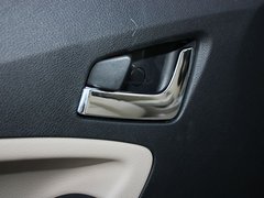 2012款 2.4 自动 行政版 5座