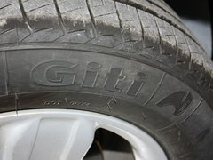 2012款 2.4 自动 行政版 5座