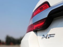 2013款 2.0T 自动 奢华版