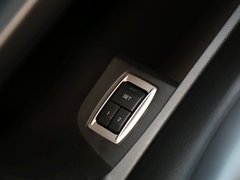 2013款 2.0T 自动 奢华版