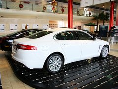 2013款 2.0T 自动 豪华版