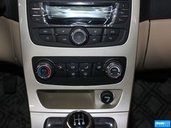 2012款 1.5L 手动 豪华型
