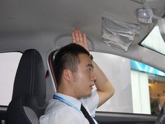 2013款 1.0L 自动 炫酷型