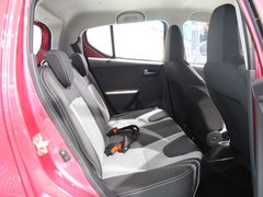 2013款 1.0L 自动 炫酷型