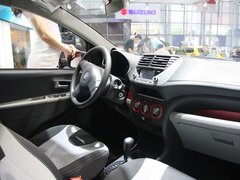 2013款 1.0L 自动 炫酷型