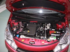 2013款 1.0L 自动 炫酷型