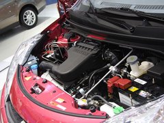 2013款 1.0L 自动 炫酷型