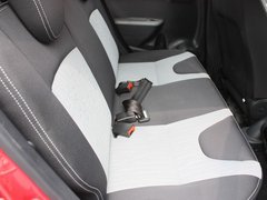 2013款 1.0L 自动 炫酷型