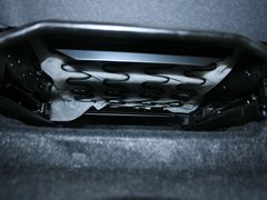 2013款 1.0L 自动 炫酷型