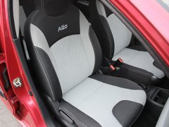 2013款 1.0L 自动 炫酷型