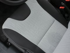 2013款 1.0L 自动 炫酷型