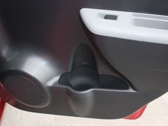 2013款 1.0L 自动 炫酷型
