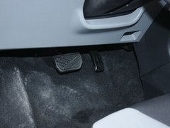 2013款 1.0L 自动 炫酷型