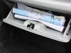 2013款 1.0L 自动 炫酷型