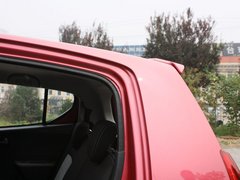 2013款 1.0L 自动 炫酷型