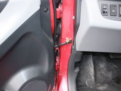 2013款 1.0L 自动 炫酷型