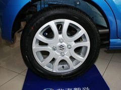 2013款 1.0L 自动 豪华影音型