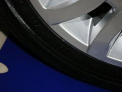 2013款 1.0L 自动 豪华影音型
