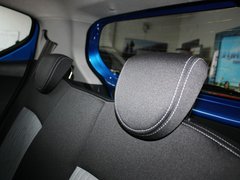 2013款 1.0L 自动 豪华影音型