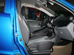 2013款 1.0L 自动 豪华影音型