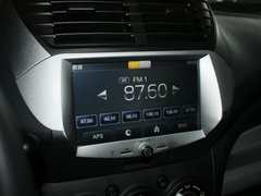 2013款 1.0L 自动 豪华影音型