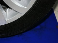 2013款 1.0L 自动 豪华影音型