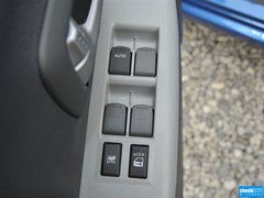 2013款 1.0L 自动 豪华型