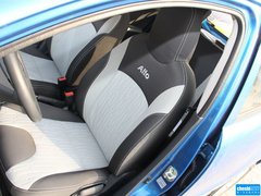 2013款 1.0L 自动 豪华型