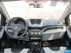 2013款 1.0L 自动 豪华型