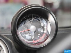 2013款 1.0L 自动 豪华型