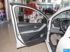 2013款 1.0L 自动 豪华型