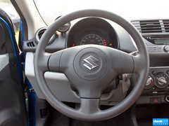 2013款 1.0L 手动 豪华型