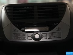 2013款 1.0L 手动 豪华型