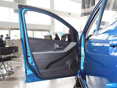 2013款 1.0L 手动 豪华型