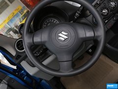 2013款 1.0L 手动 豪华型