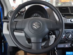 2013款 1.0L 手动 豪华型