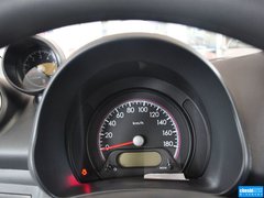 2013款 1.0L 手动 豪华型