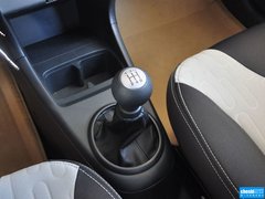 2013款 1.0L 手动 豪华型