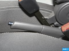 2013款 1.0L 手动 豪华型