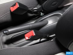 2013款 1.0L 手动 豪华型
