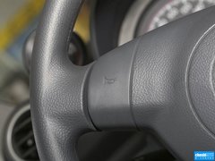 2013款 1.0L 手动 豪华型