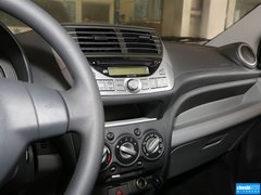 2013款 1.0L 手动 豪华型