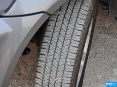 2012款 2.4L MT豪华导航5门版