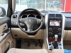 2012款 2.4L MT豪华导航5门版
