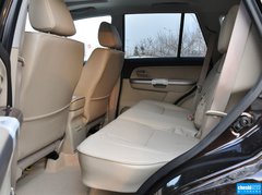 2012款 2.4L MT豪华导航5门版