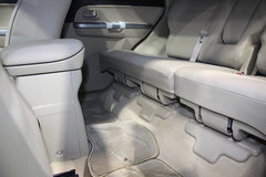 2012款 2.4L AT豪华导航5门版