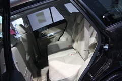 2012款 2.4L AT豪华导航5门版