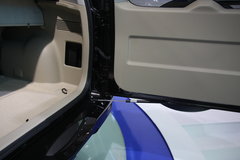 2012款 2.4L AT豪华导航5门版