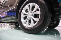 2012款 2.4L AT豪华导航5门版